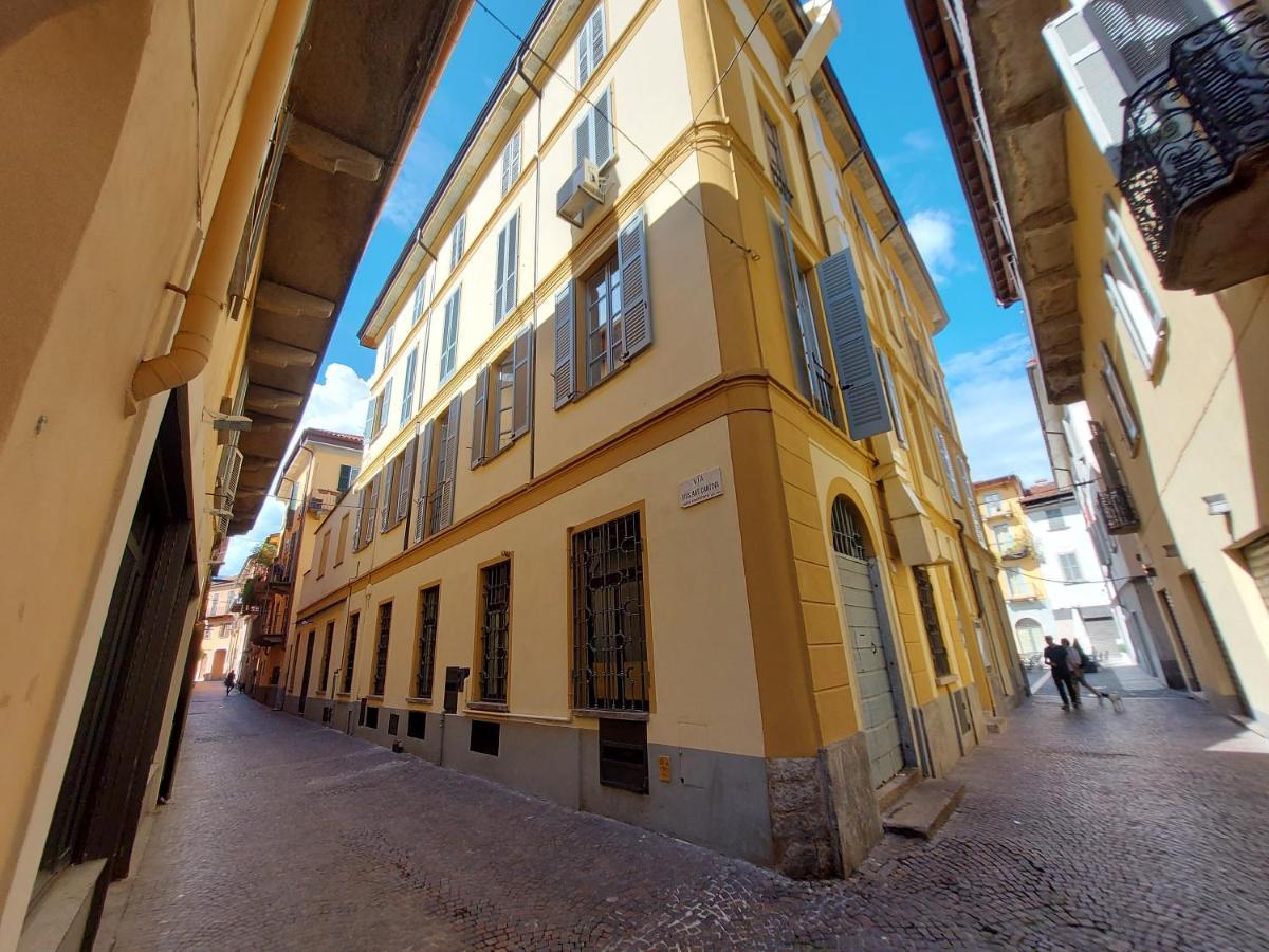 Piazza San Rocco Suite Art Вербания Екстериор снимка
