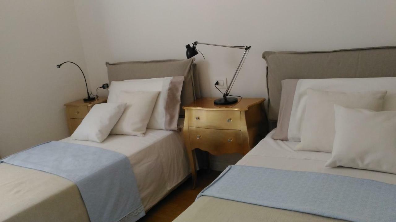 Piazza San Rocco Suite Art Вербания Екстериор снимка